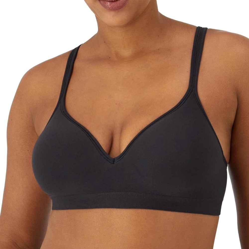 🥳Bali Women's Comfort Revolution Full Coverage Wirefree Bra NWT